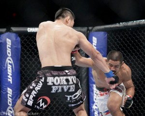 Yushin-Okami-Mark-Munoz-0027 Yushin-Okami-Mark-Munoz-0027